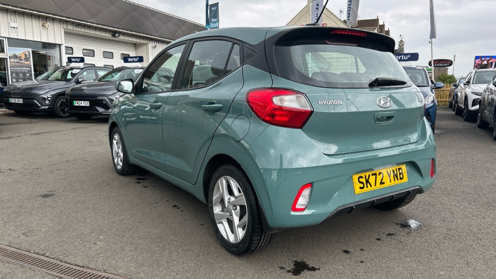 Hyundai i10 1.0 MPi SE Connect 5dr Petrol Hatchback - Image 34