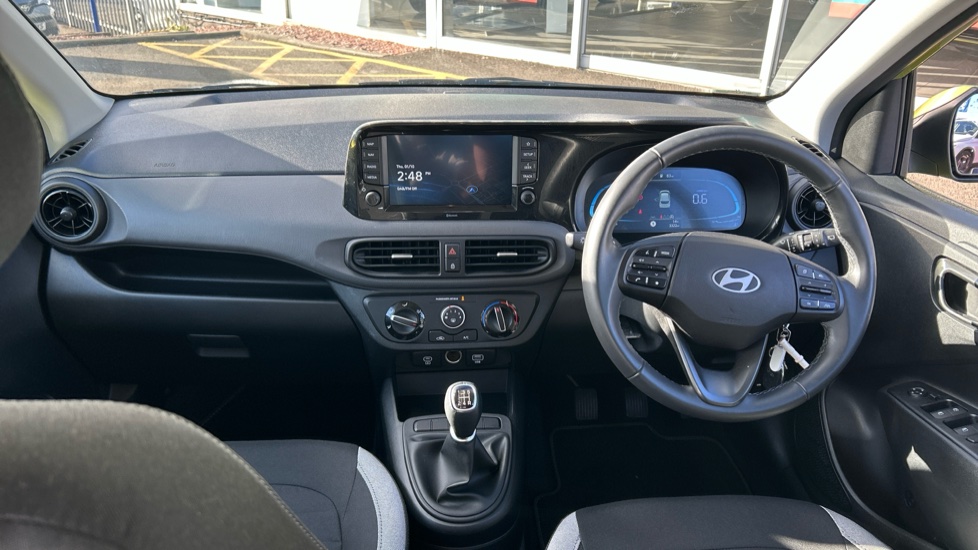 Hyundai i10 1.2 [79] Advance 5dr [Nav] Petrol Hatchback - Image 10