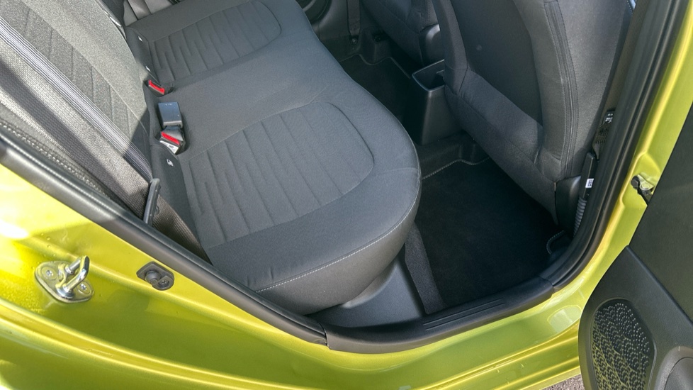 Hyundai i10 1.2 [79] Advance 5dr [Nav] Petrol Hatchback - Image 26