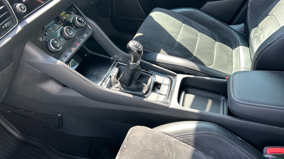 Skoda Kodiaq 1.4 TSI 150 SE L 4x4 5dr [7 Seat] Petrol Estate - Image 13