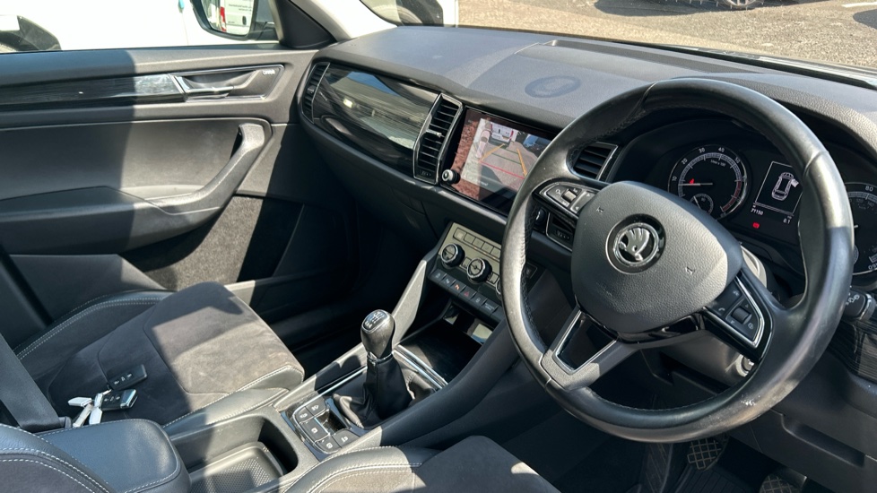 Skoda Kodiaq 1.4 TSI 150 SE L 4x4 5dr [7 Seat] Petrol Estate - Image 14