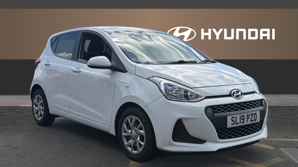 Hyundai i10 1.0 SE 5dr Petrol Hatchback - Image 1