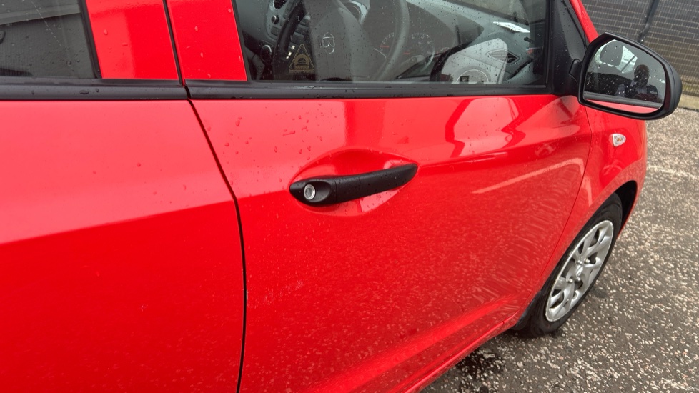Hyundai i10 1.0 S 5dr Petrol Hatchback - Image 41