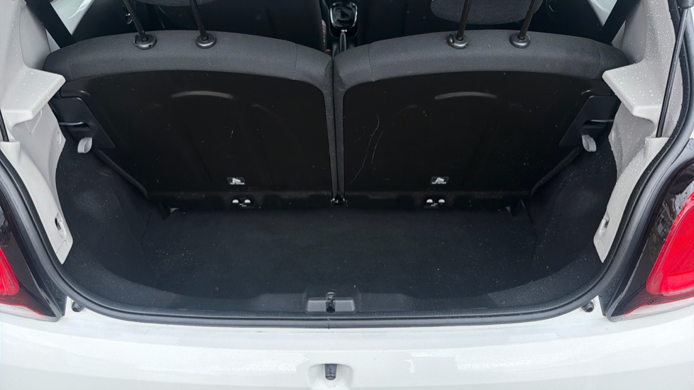 Citroen C1 1.0 VTi 72 Shine 5dr Petrol Hatchback - Image 4