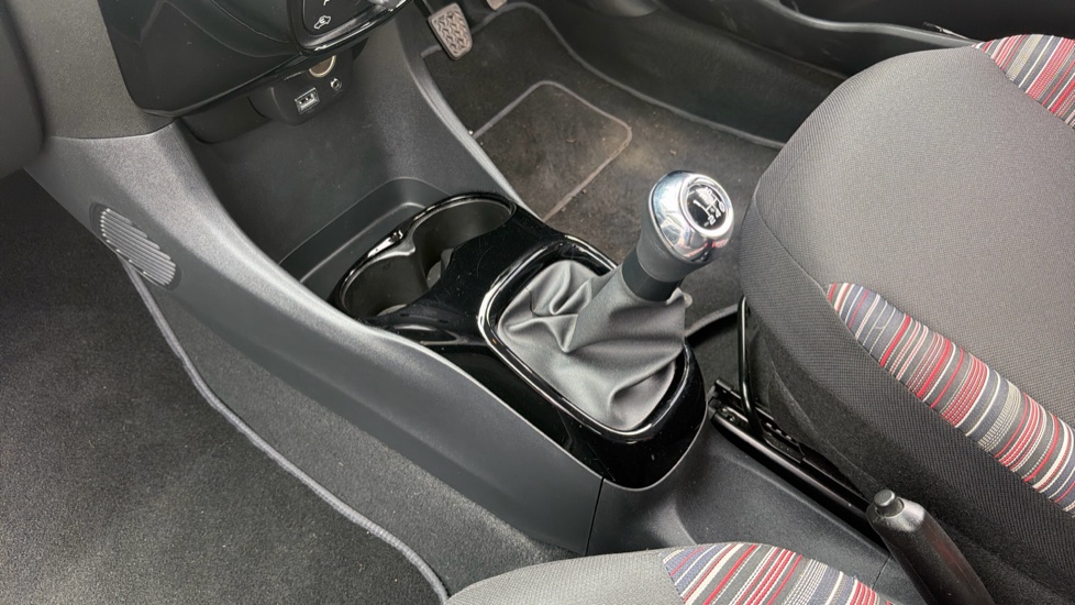 Citroen C1 1.0 VTi 72 Shine 5dr Petrol Hatchback - Image 13