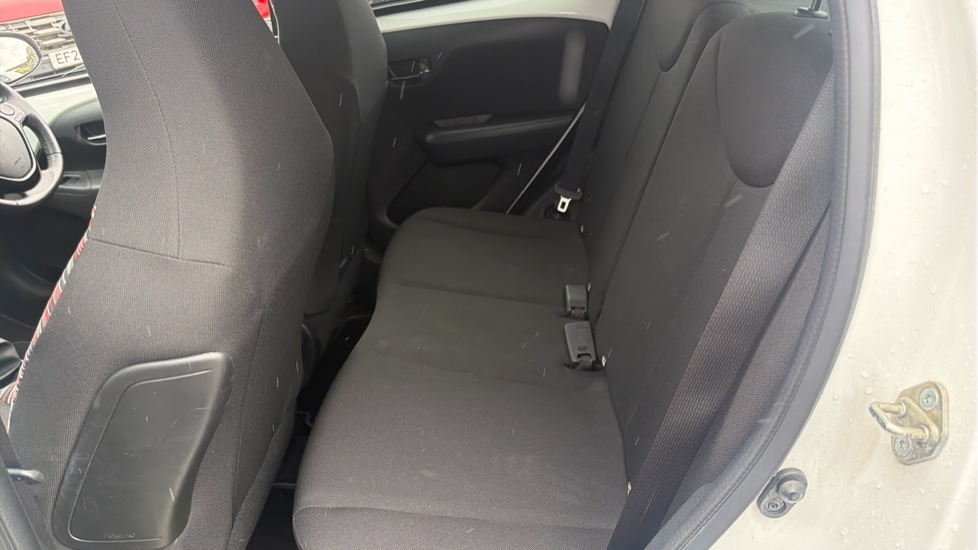 Citroen C1 1.0 VTi 72 Shine 5dr Petrol Hatchback - Image 16