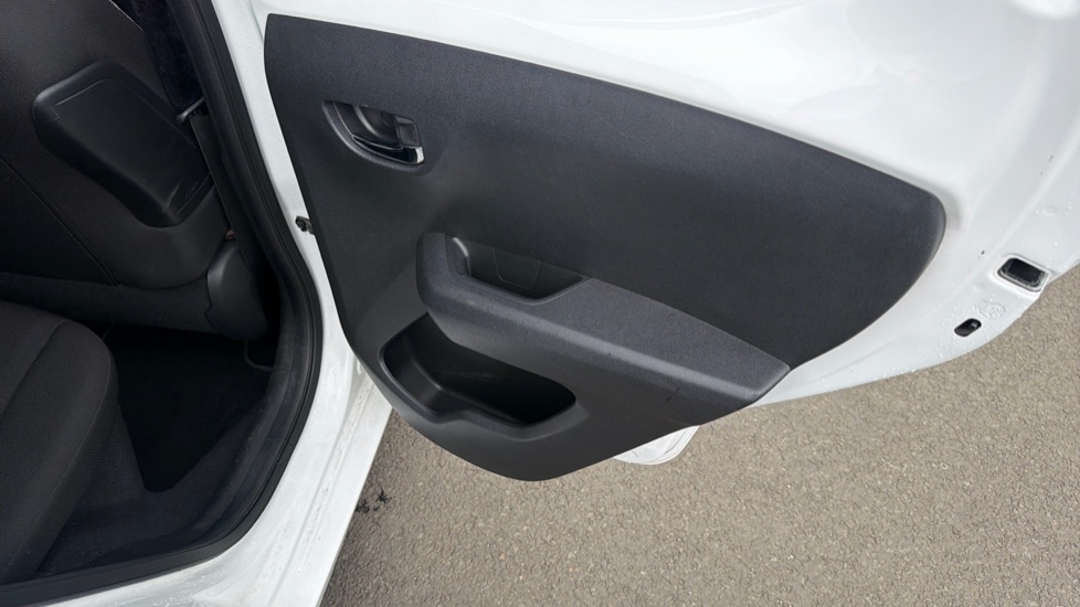 Citroen C1 1.0 VTi 72 Shine 5dr Petrol Hatchback - Image 26