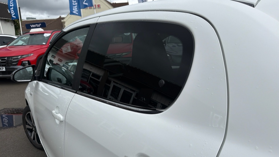 Citroen C1 1.0 VTi 72 Shine 5dr Petrol Hatchback - Image 33