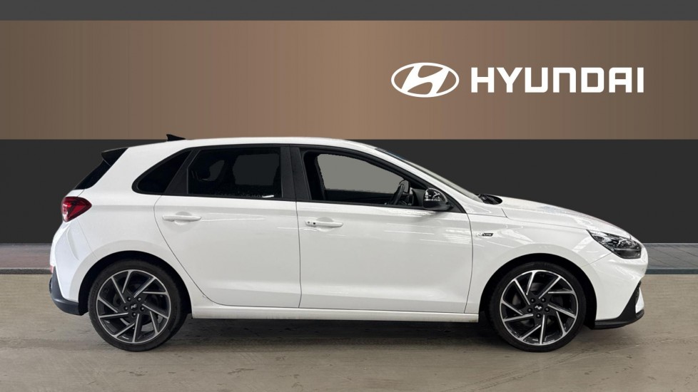 Hyundai i30 1.5T GDi N Line 5dr Petrol Hatchback - Image 5