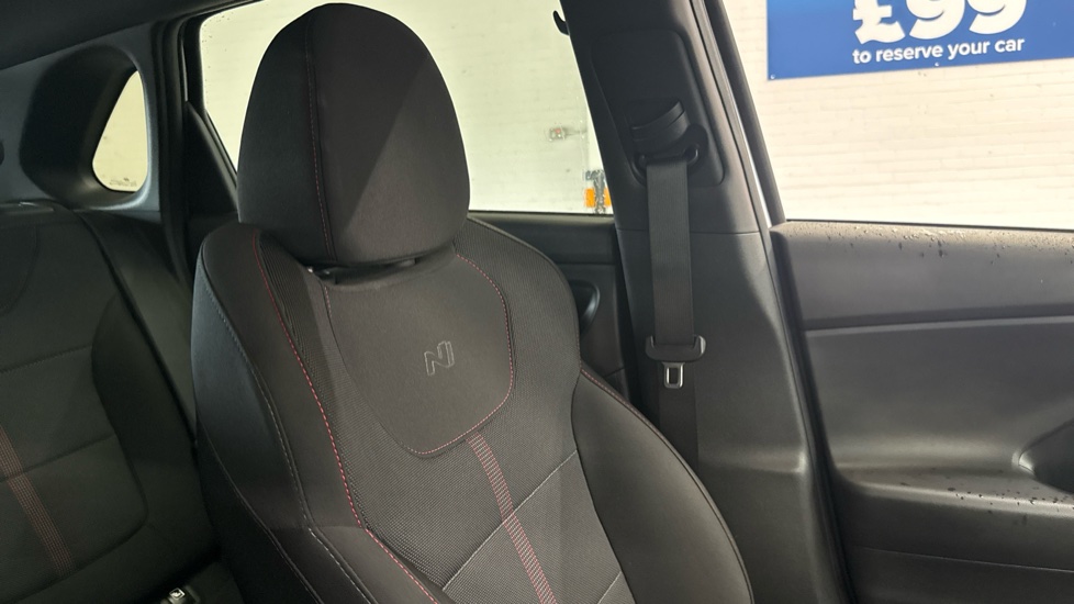 Hyundai i30 1.5T GDi N Line 5dr Petrol Hatchback - Image 33