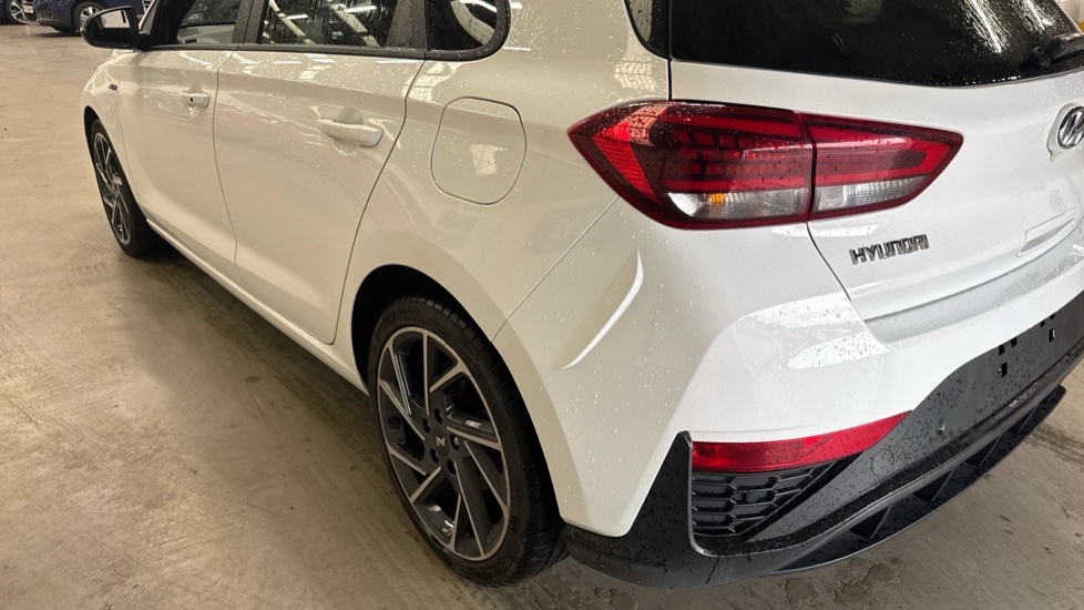 Hyundai i30 1.5T GDi N Line 5dr Petrol Hatchback - Image 34