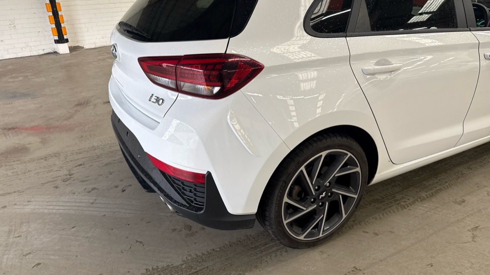 Hyundai i30 1.5T GDi N Line 5dr Petrol Hatchback - Image 38