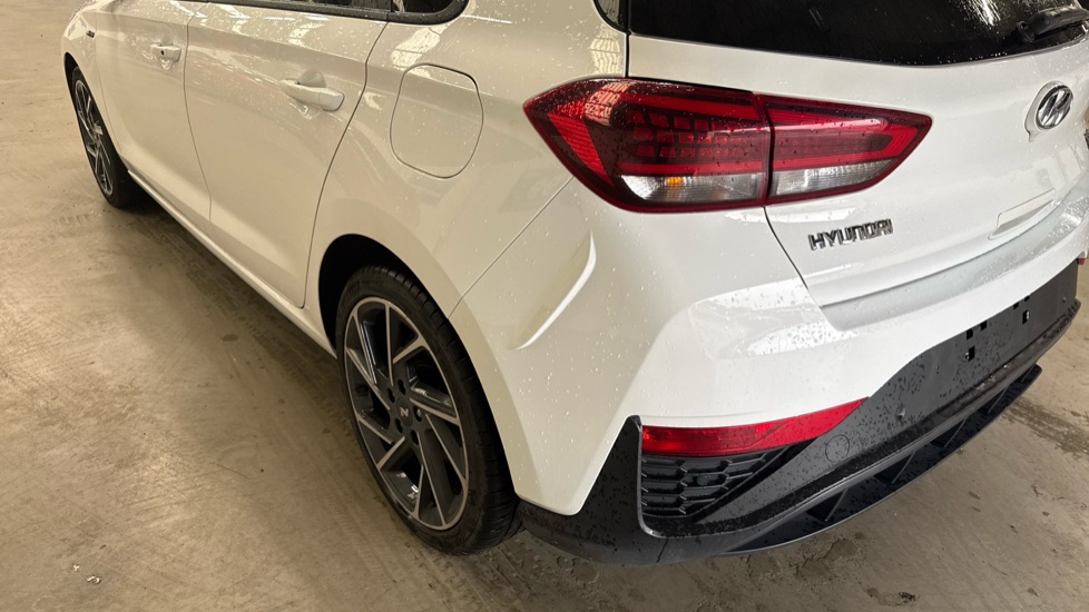 Hyundai i30 1.5T GDi N Line 5dr Petrol Hatchback - Image 39
