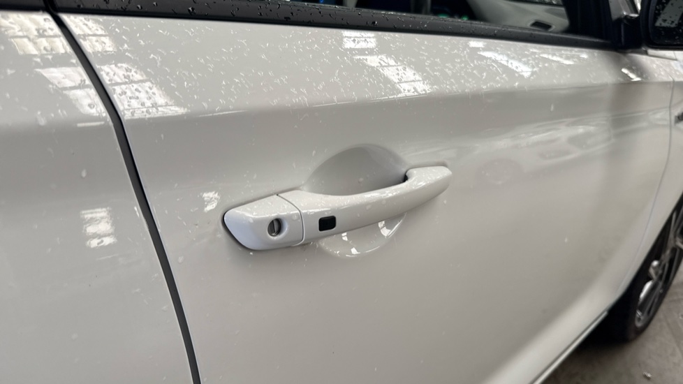 Hyundai i30 1.5T GDi N Line 5dr Petrol Hatchback - Image 41