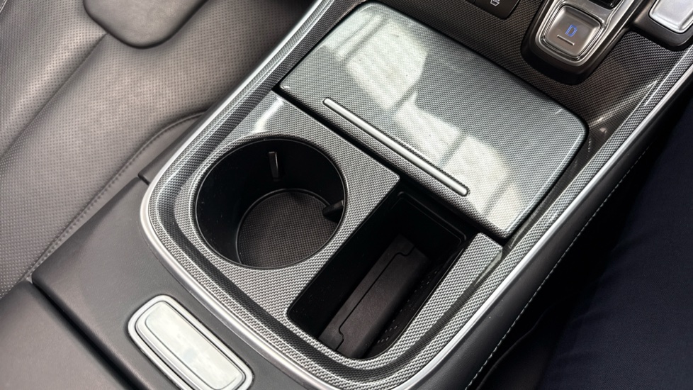 Hyundai SANTA FE 1.6 TGDi Hybrid Ultimate 5dr Auto Hybrid Estate - Image 29