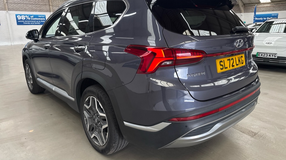 Hyundai SANTA FE 1.6 TGDi Hybrid Ultimate 5dr Auto Hybrid Estate - Image 38