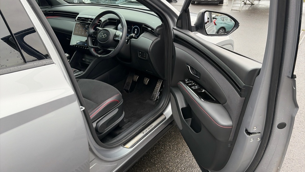 Hyundai TUCSON 1.6 TGDi N Line 5dr 2WD Petrol Estate - Image 43