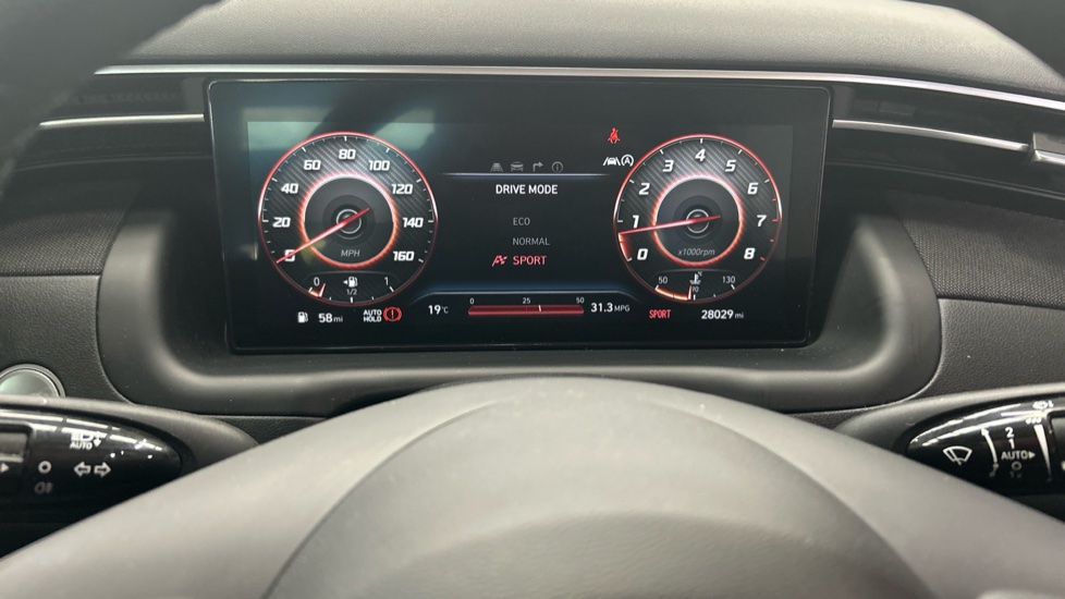 Hyundai TUCSON 1.6 TGDi Ultimate 5dr 2WD Petrol Estate - Image 24
