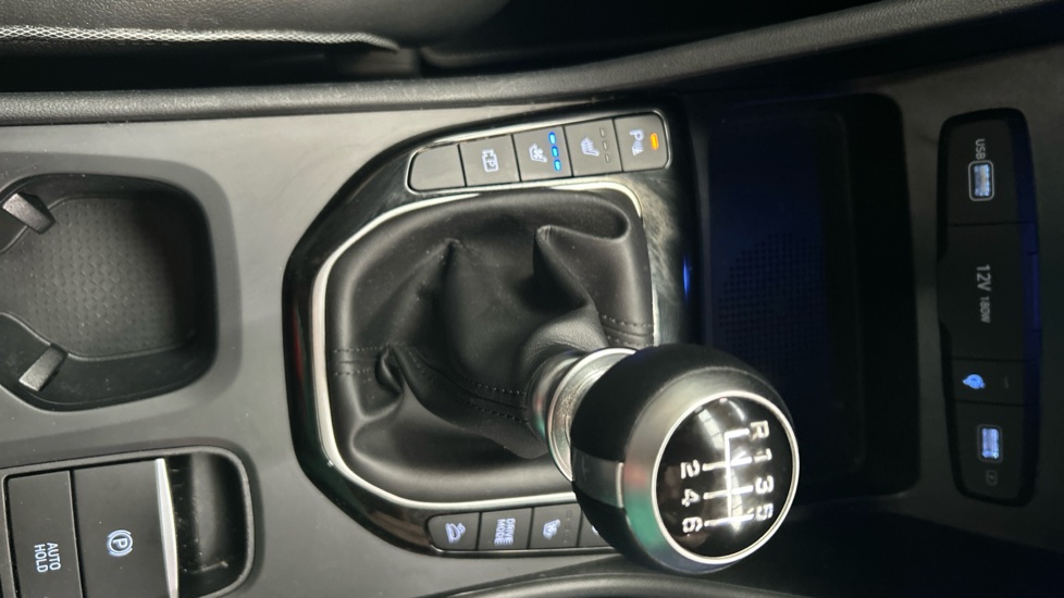 Hyundai TUCSON 1.6 TGDi Ultimate 5dr 2WD Petrol Estate - Image 30