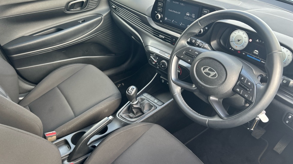 Hyundai i20 1.0T GDi Advance 5dr Petrol Hatchback - Image 11