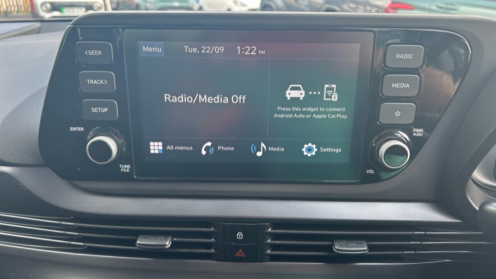 Hyundai i20 1.0T GDi Advance 5dr Petrol Hatchback - Image 12