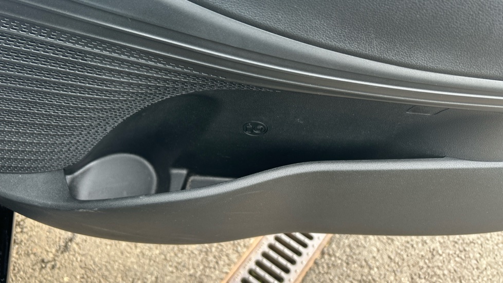 Hyundai i20 1.0T GDi Advance 5dr Petrol Hatchback - Image 45