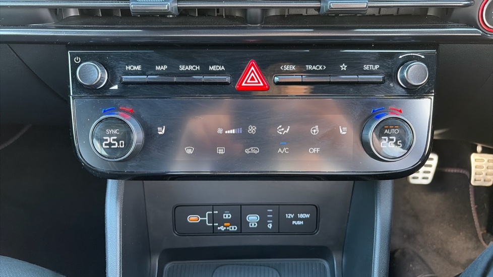 Hyundai TUCSON 1.6T N Line 5dr Petrol Estate - Image 36