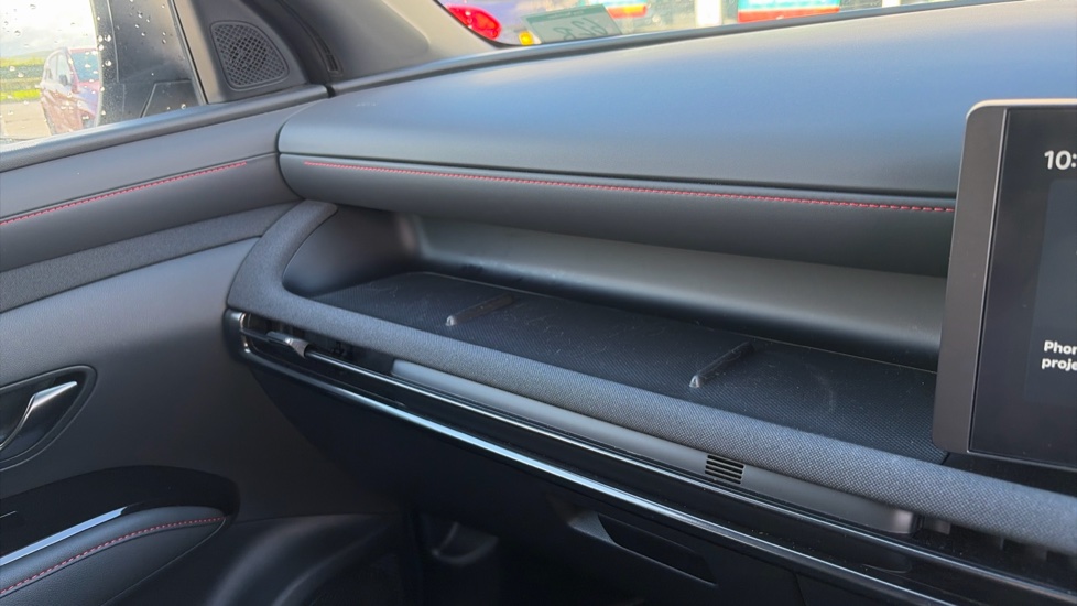 Hyundai TUCSON 1.6T N Line 5dr Petrol Estate - Image 39