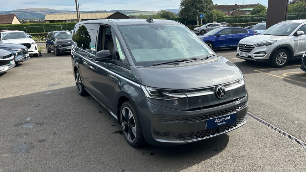Volkswagen Multivan 2.0 TSI Style 5dr LWB DSG Petrol Estate - Image 35