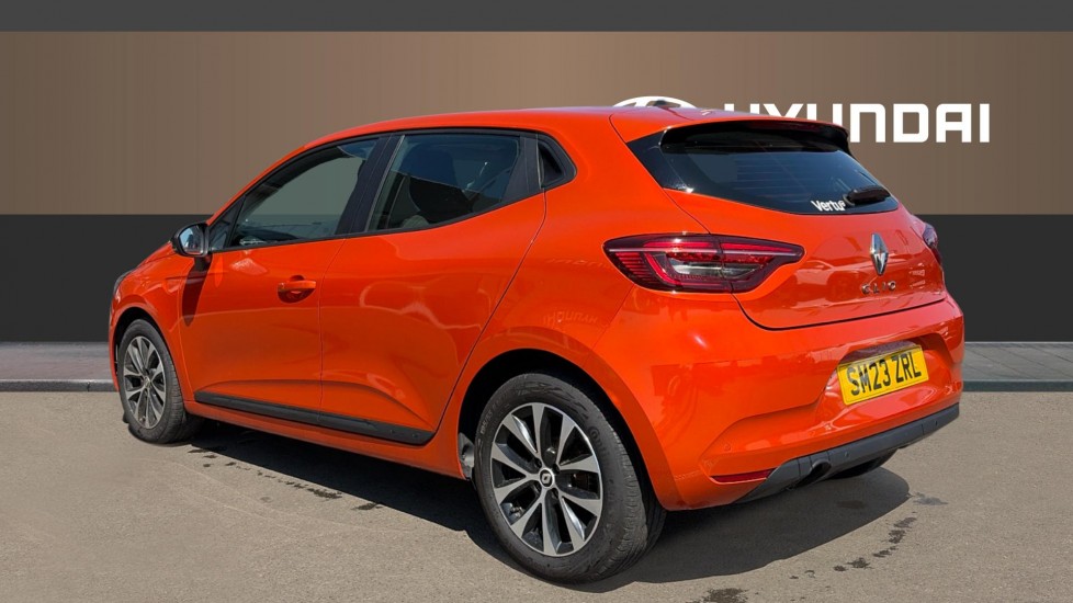 Renault Clio 1.0 TCe 90 Evolution 5dr Petrol Hatchback - Image 2