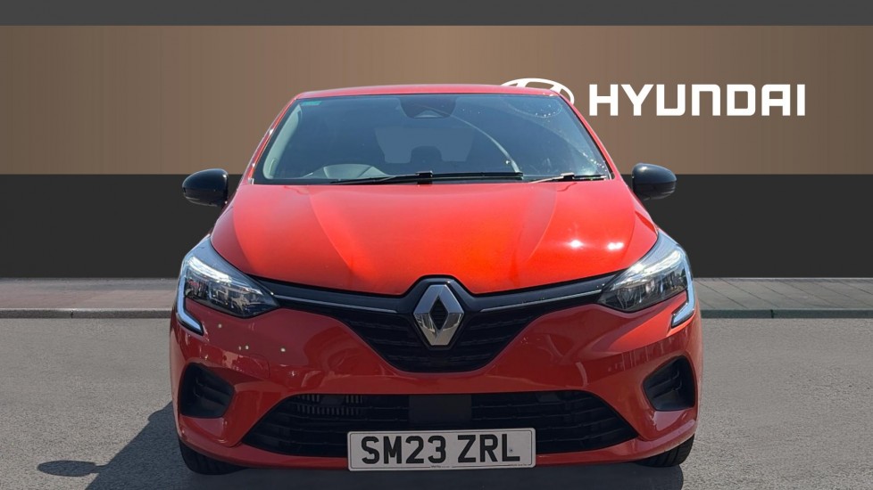 Renault Clio 1.0 TCe 90 Evolution 5dr Petrol Hatchback - Image 3