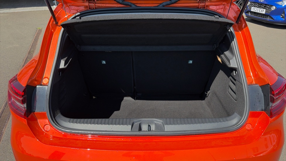Renault Clio 1.0 TCe 90 Evolution 5dr Petrol Hatchback - Image 4