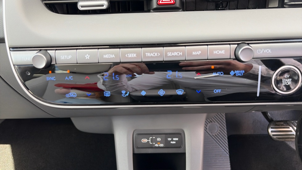 Hyundai IONIQ 5 168kW Ultimate 84 kWh 5dr Auto [Tech Pack] Electric Hatchback - Image 34