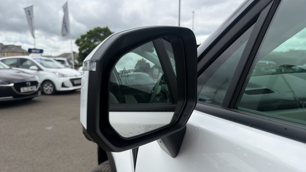 Hyundai SANTA FE 1.6 TGDi Plug-in Hybrid Ultimate 5dr 4WD Auto Estate - Image 28