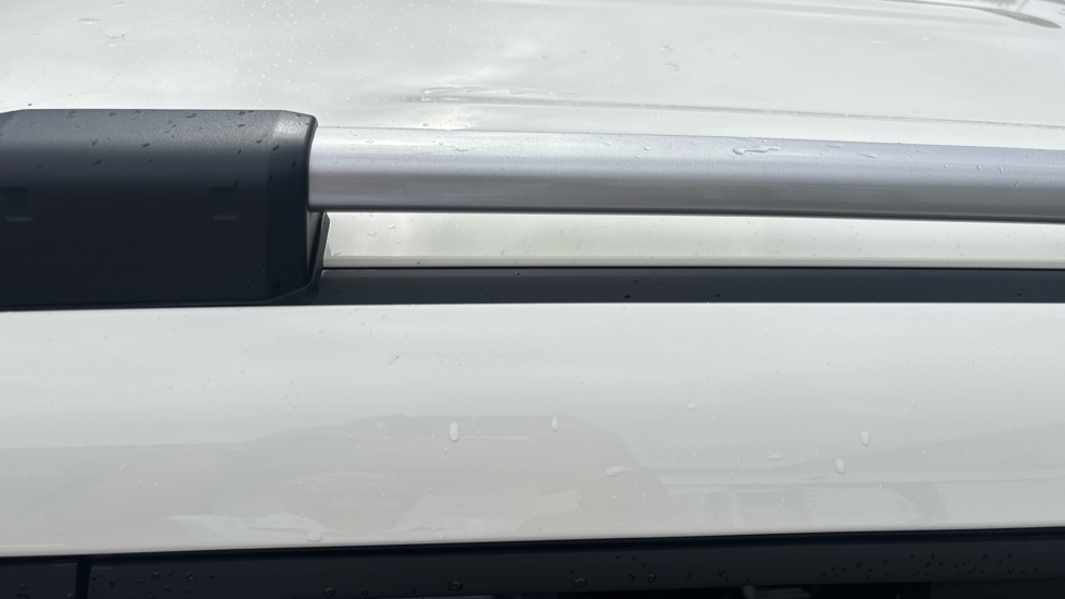 Hyundai INSTER 85kW 02 49kWh 5dr Auto Electric Hatchback - Image 31
