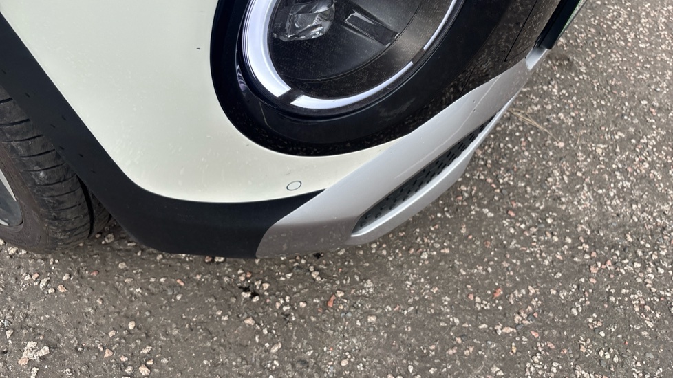 Hyundai INSTER 85kW 02 49kWh 5dr Auto Electric Hatchback - Image 45