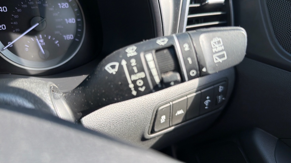 Hyundai TUCSON 1.6 CRDi 48V MHD 136 N Line 5dr 2WD Diesel Estate - Image 38
