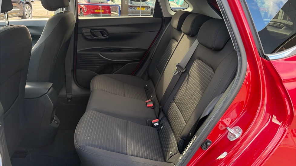 Hyundai i20 1.0T GDi 48V MHD Premium 5dr Petrol Hatchback - Image 16
