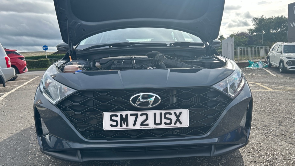 Hyundai i20 1.0T GDi 48V MHD SE Connect 5dr Petrol Hatchback - Image 8