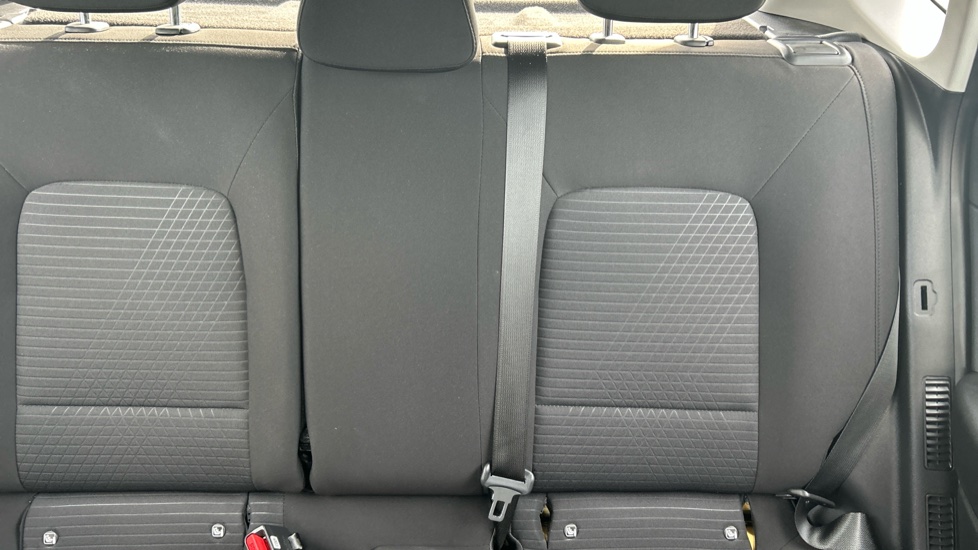 Hyundai i20 1.0T GDi 48V MHD SE Connect 5dr Petrol Hatchback - Image 15