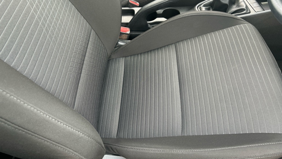 Hyundai i20 1.0T GDi 48V MHD SE Connect 5dr Petrol Hatchback - Image 25