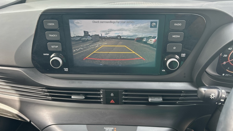 Hyundai i20 1.0T GDi 48V MHD SE Connect 5dr Petrol Hatchback - Image 36