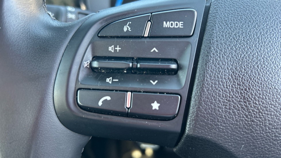 Hyundai i10 1.2 Advance 5dr Petrol Hatchback - Image 26