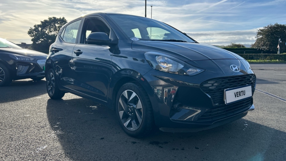 Hyundai i10 1.2 Advance 5dr Petrol Hatchback - Image 29