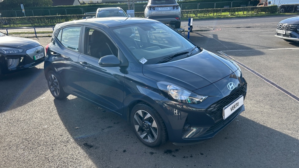 Hyundai i10 1.2 Advance 5dr Petrol Hatchback - Image 30