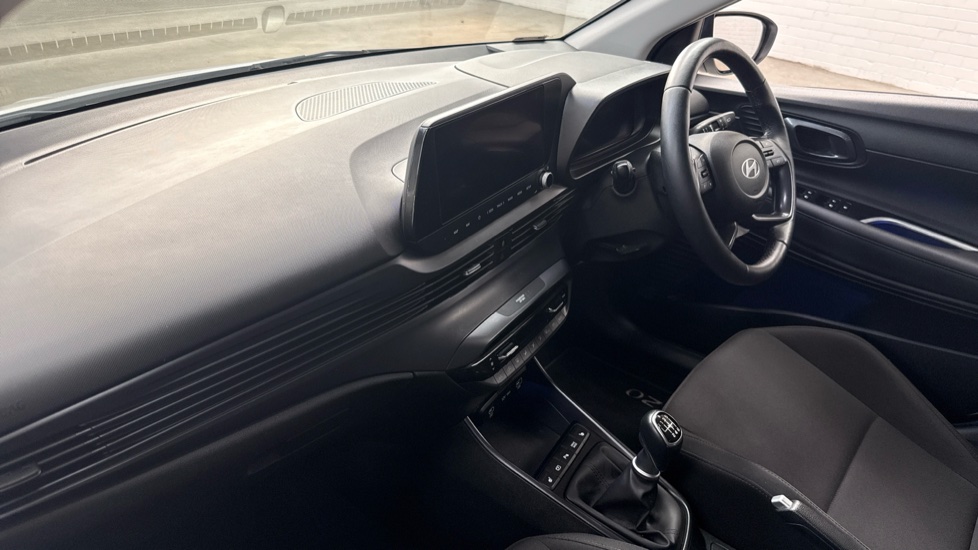 Hyundai i20 1.0T GDi Premium 5dr Petrol Hatchback - Image 9