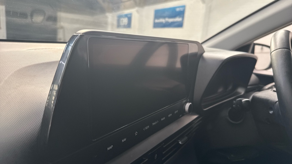 Hyundai i20 1.0T GDi Premium 5dr Petrol Hatchback - Image 12