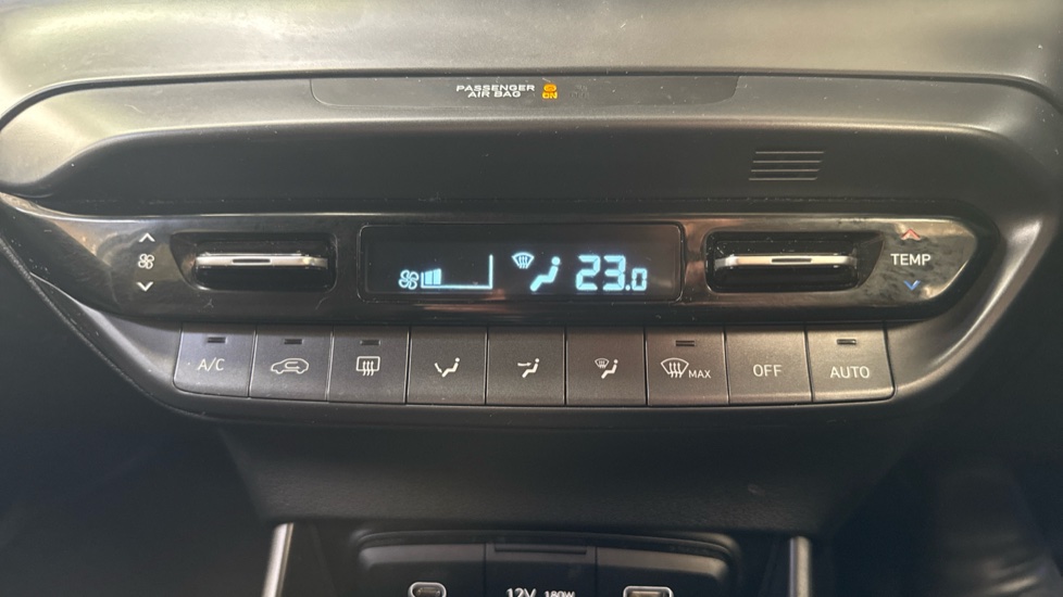 Hyundai i20 1.0T GDi Premium 5dr Petrol Hatchback - Image 29