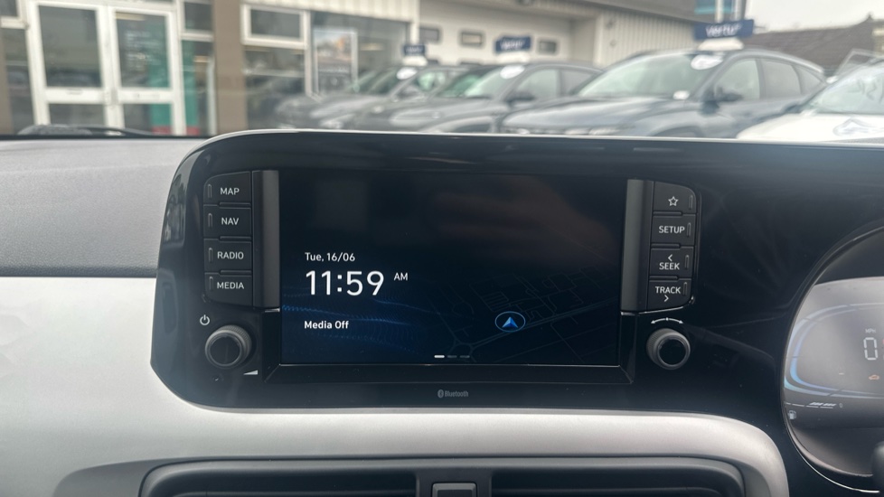 Hyundai i10 1.0 [63] Premium 5dr [Nav] Petrol Hatchback - Image 12