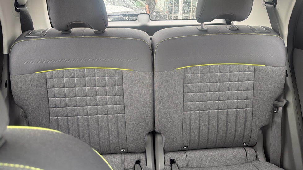 Hyundai INSTER 85kW Cross 49kWh 5dr Auto Electric Hatchback - Image 15
